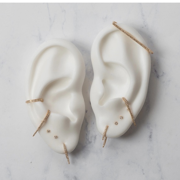 Zoe Lev 14K Yellow Gold Diamond Curved Bar Stud Earrings - Picture 4 of 17